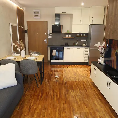 Praga Premium Comfort Bezplatny Parking